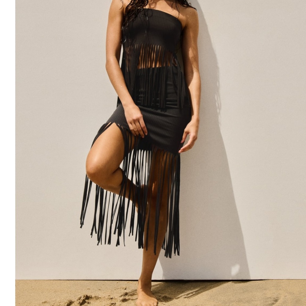 NWT Zara fringed ribbed skirt black